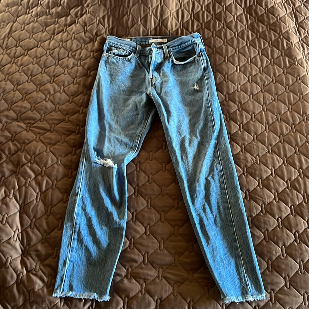 Levi Wedgie Jeans - Picture 2 of 5